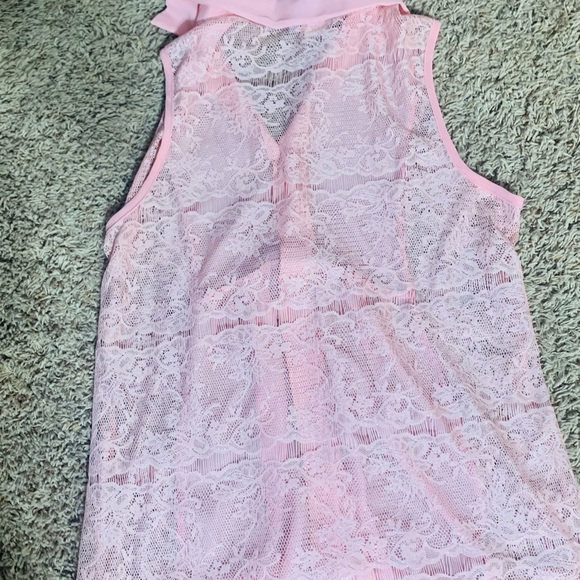 Button down top - Picture 2 of 2